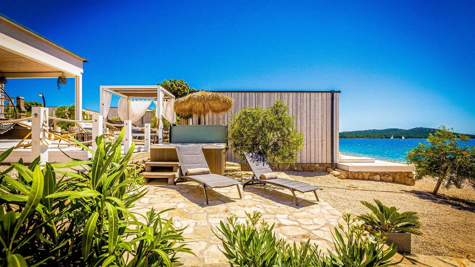 Buqez Eco Resort - Villa 18 - Direkt Am Strand Drage Croatia